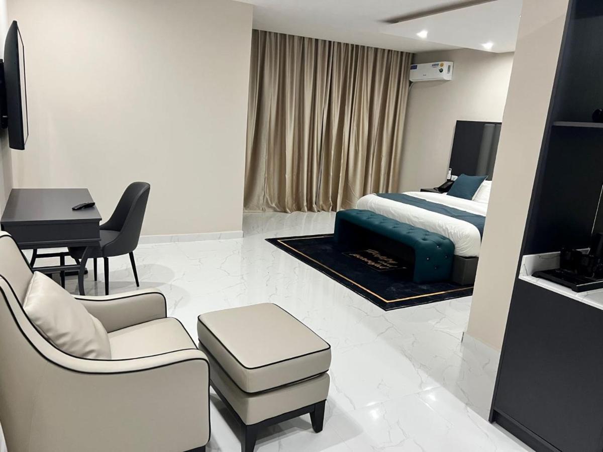 Lifestyle Luxury Hotel And Residence Elwa Exterior photo
