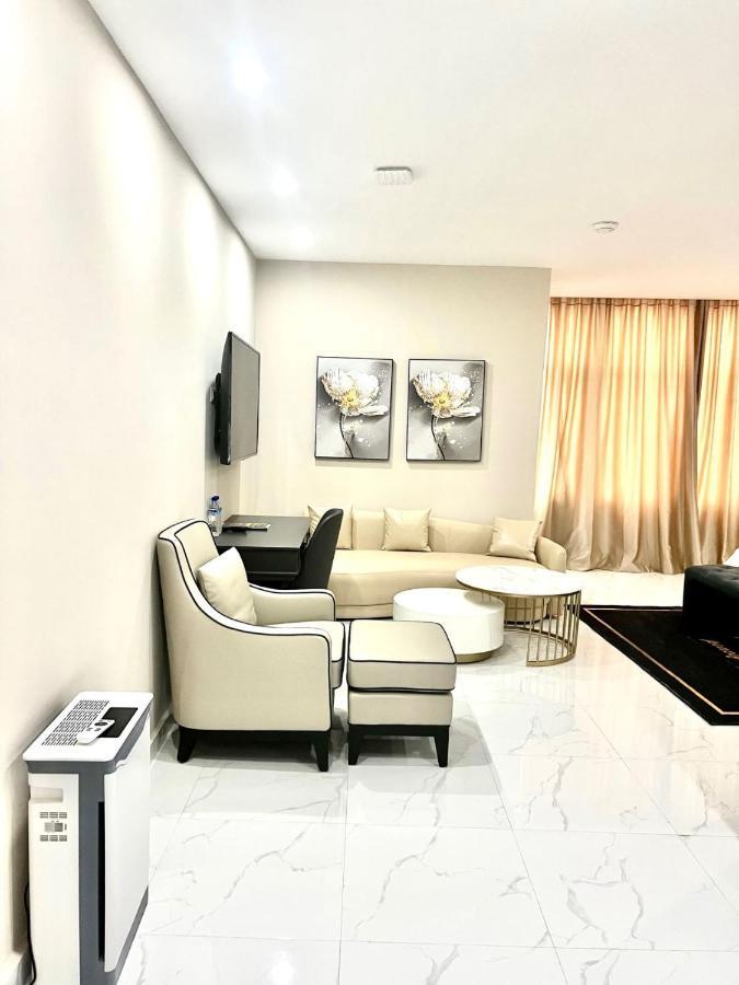 Lifestyle Luxury Hotel And Residence Elwa Exterior photo